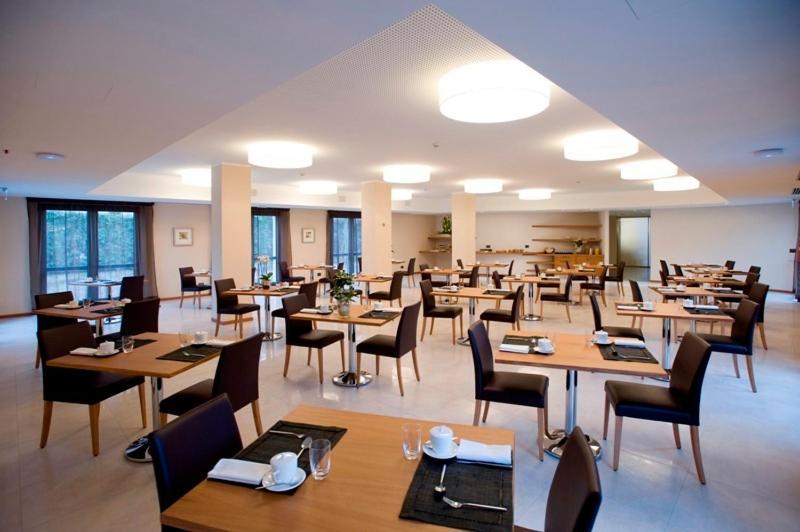 Hotel Napoleon Cherasco Bagian luar foto